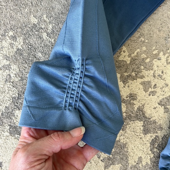 Like new Forever 21 ombre Capri leggings - Picture 4 of 11